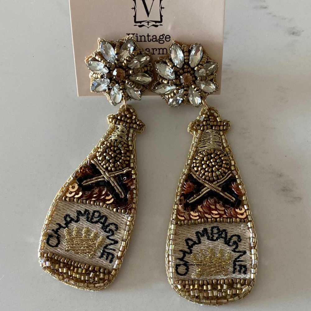 Never worn! Champagne earrings!
